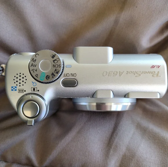 Canon PowerShot A630 Camera - Picture 11 of 16